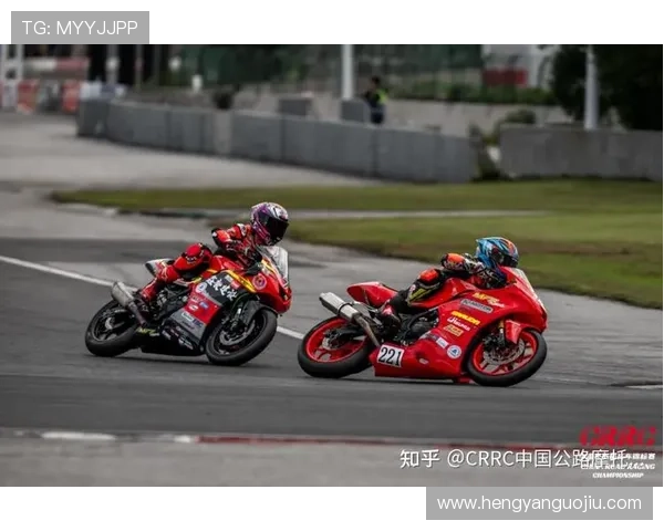 摩托车大奖赛赛季更新 车手们的竞争态势与新技术突破逐渐显现