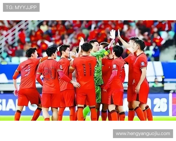 国家队迎关键战役联赛收官在即新星崛起引发热议备战升级球迷期待值拉满 国家队迎关键战役联赛收官在即新星崛起引发热议备战升级球迷期待值拉满