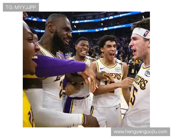 浓眉32分带领湖人力克勇士 詹姆斯缺阵仍展现强大团队实力